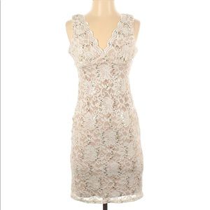 Morgan & Co - White Lace Dress - Bodycon Formfitting - Size 7/8